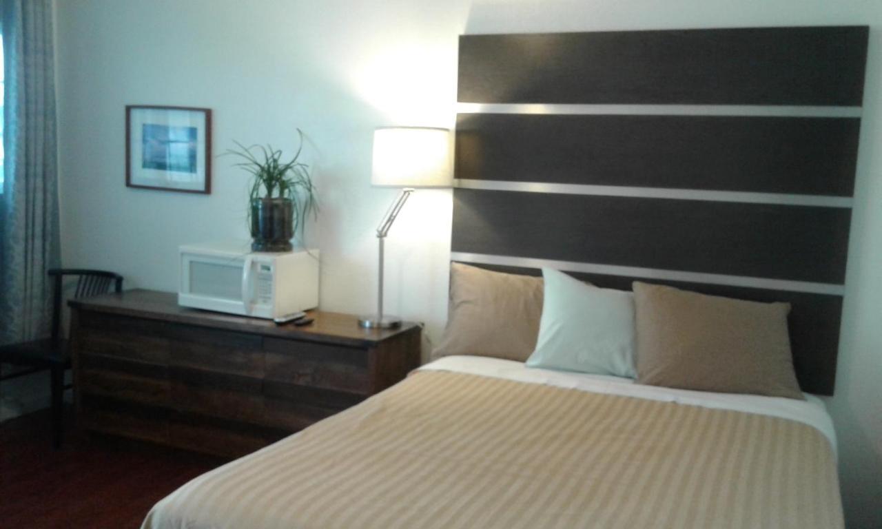The Reno 8 Motel Εξωτερικό φωτογραφία